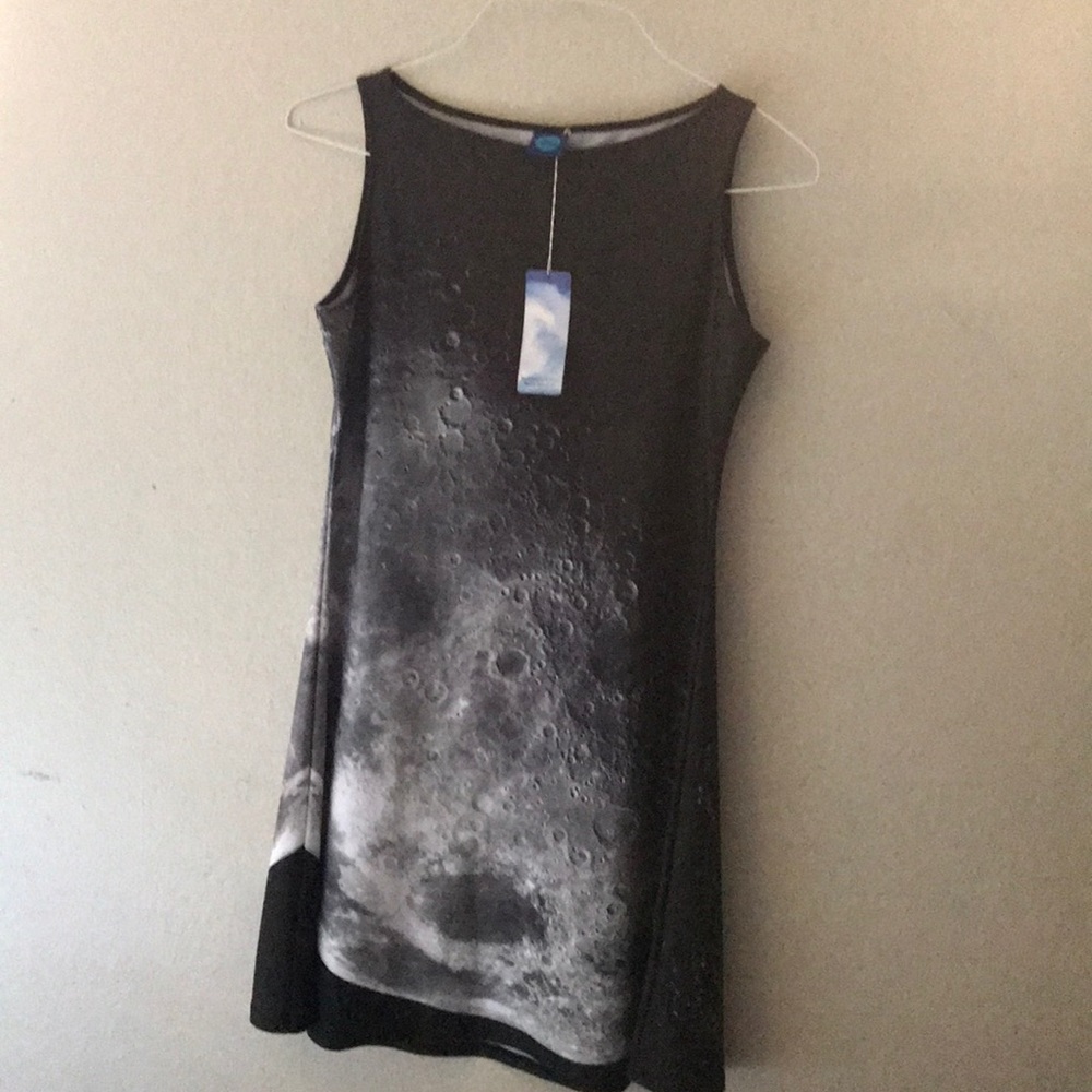 Dress printed moon size small